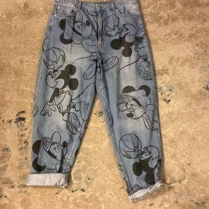 COPY - Printed blue jeans